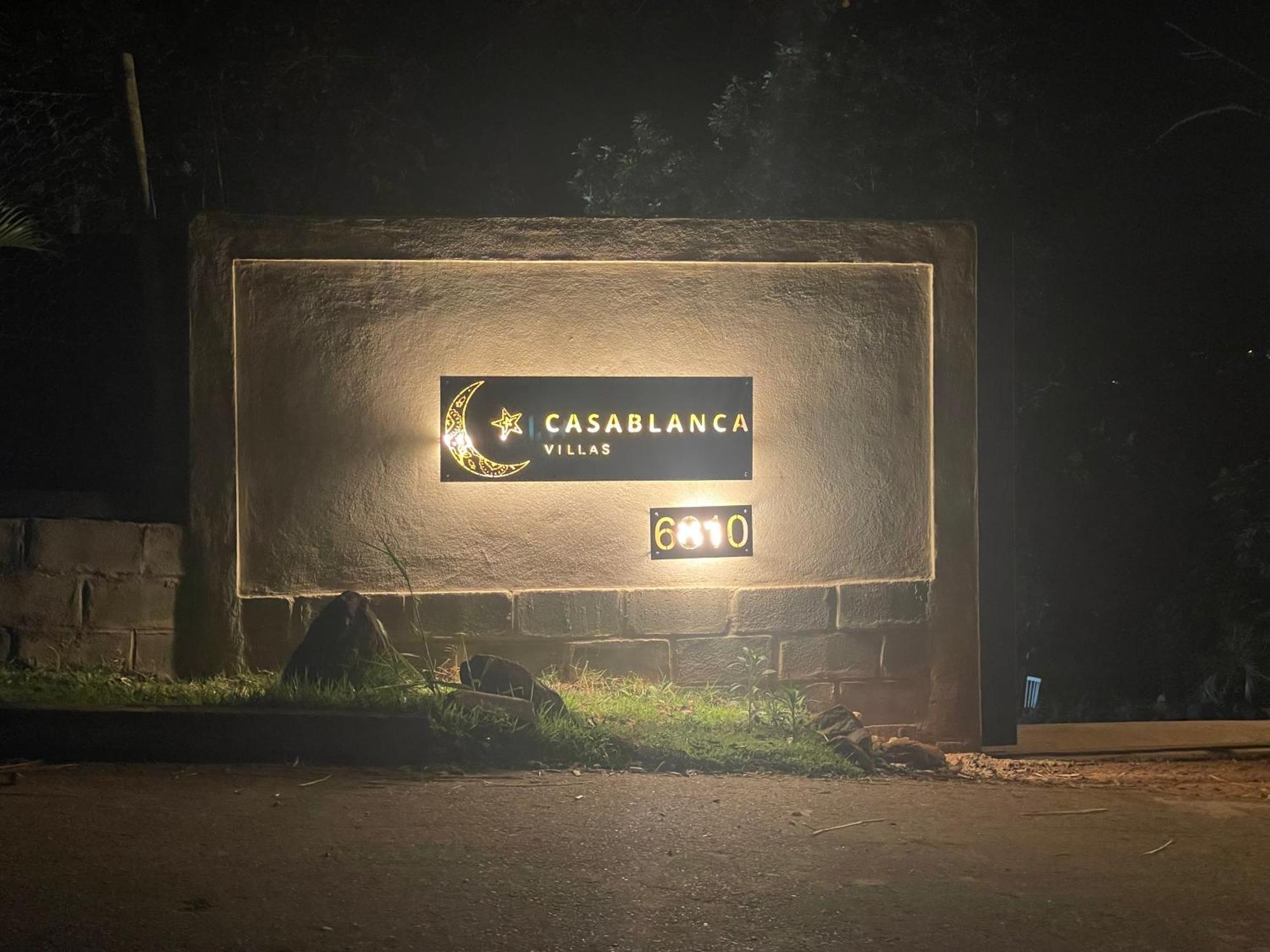Casablanca Cb Chalet *